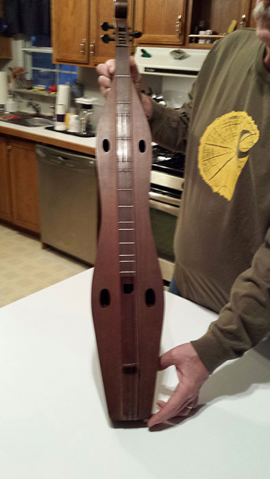 



A 1960s "BugTussel" dulcimer made by Judy and her husband at the time Gene Klemmedson.